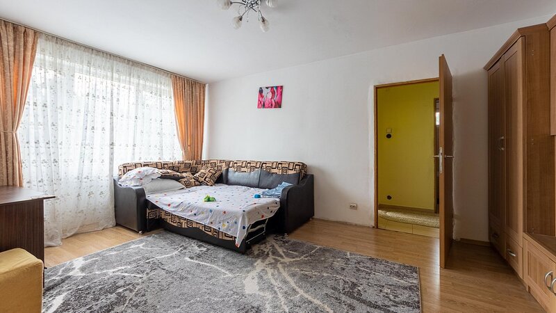 Titan, oferta 3 camere, renovat, et. 2/10